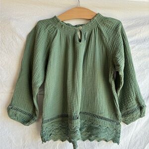 Rylee + Cru Girls 3/4 Sleeve Cotton Gauze Blouse With Lace Trim 6-7Y